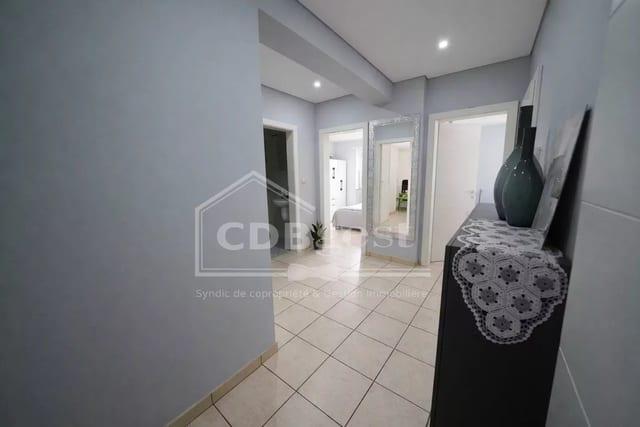 Appartement à vendre à Oberkorn, 490 000 €